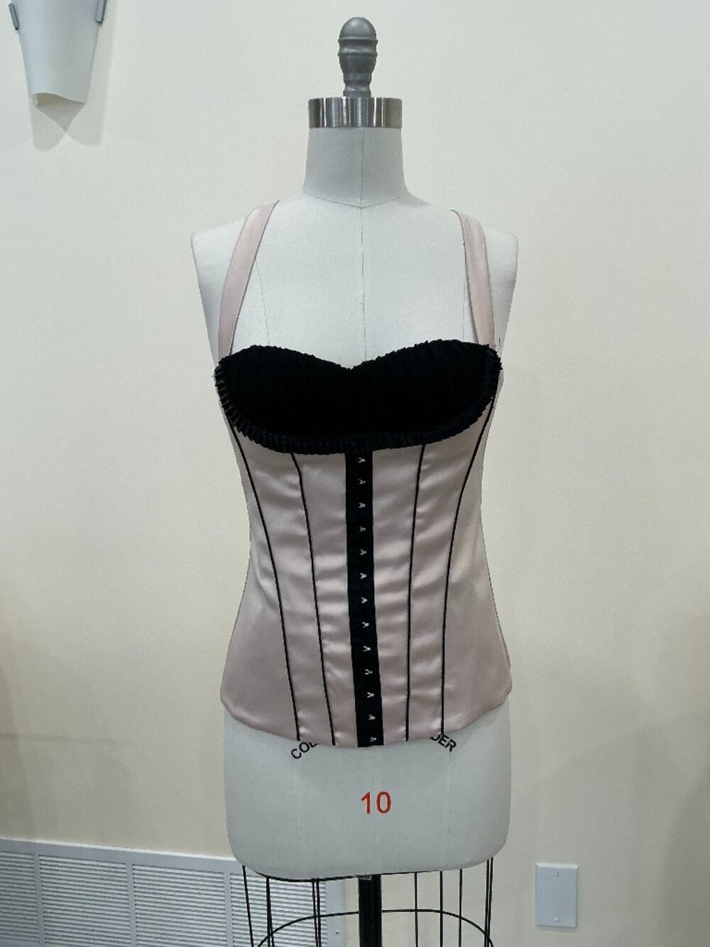 Women bustier top